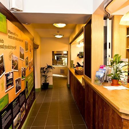YHA Snowdon Pen-y-Pass Hostel Llanberis Bagian luar foto