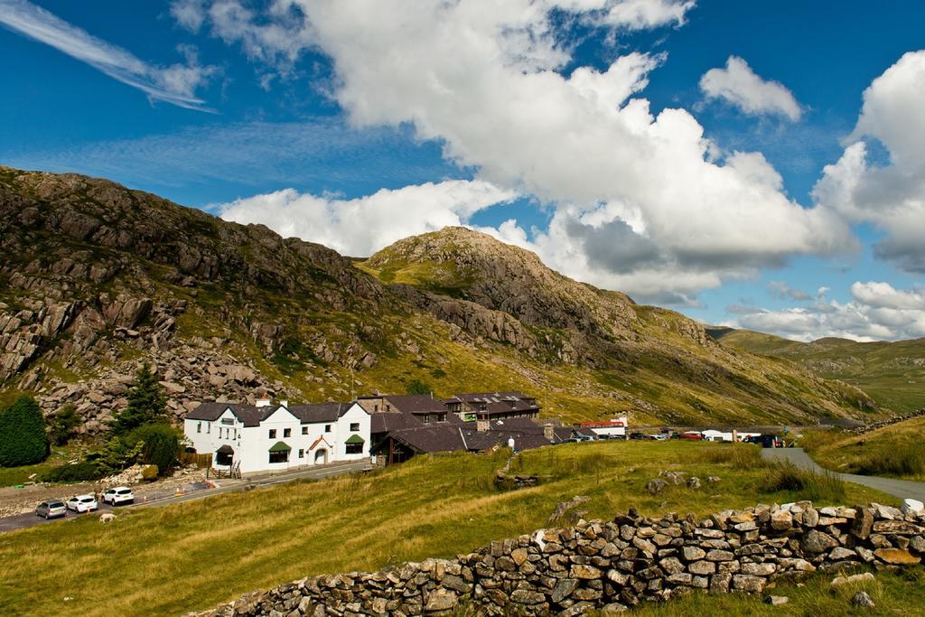 YHA Snowdon Pen-y-Pass Hostel Llanberis Bagian luar foto