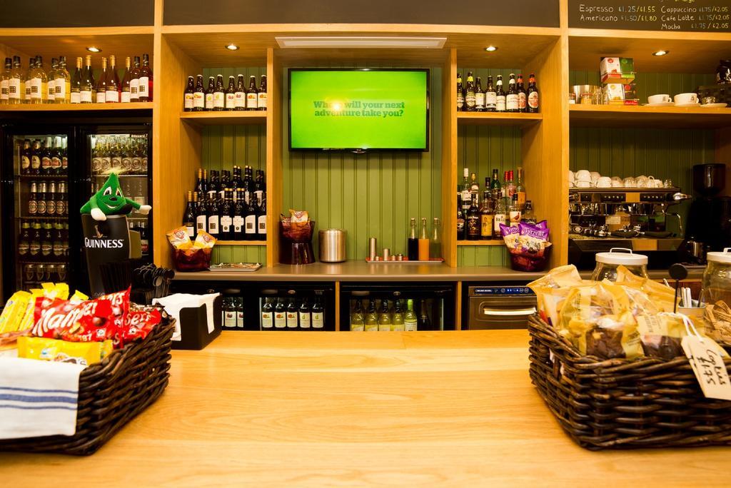 YHA Snowdon Pen-y-Pass Hostel Llanberis Bagian luar foto